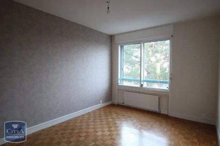 Appartement à louer 4 pièces 109.57m² - Photo 2