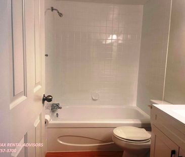 #214 2624 Mill Woods Road East - Photo 2