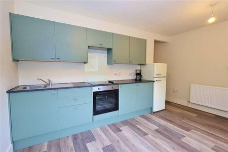 Westfield Road, Woking, Surrey, GU22 - Photo 5