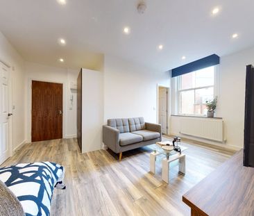 Apt 5, 27 Hyde Terrace - Photo 1