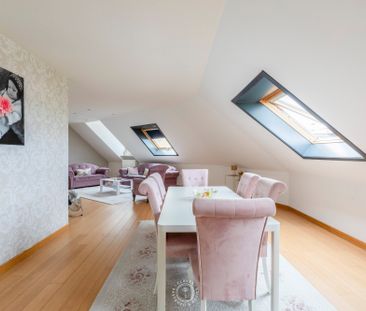 Ruim appartement met 2 slaapkamers in hartje Sint-Niklaas - Photo 1