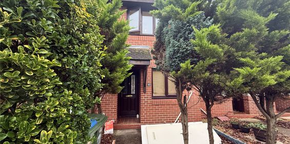 2 bedroom house to rent Ivy Dene, Southampton, Hampshire, SO19 - Photo 3