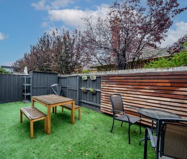 2/12 Ardmillan Road, Moonee Ponds VIC 3039 - Apartment For Rent | D... - Photo 6