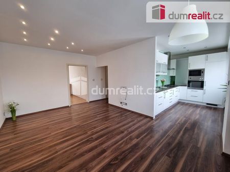 Pronájem bytu 2+1 54 m2 - Фото 2