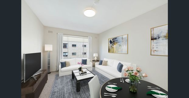 Large 2 bedroom unit - Photo 1