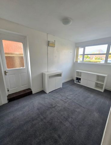 GunterRoad, PypeHayes, Erdington - Photo 3