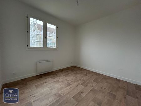 Location Appartement 2 pièces 43m² NOISY LE GRAND 93160 - Photo 4