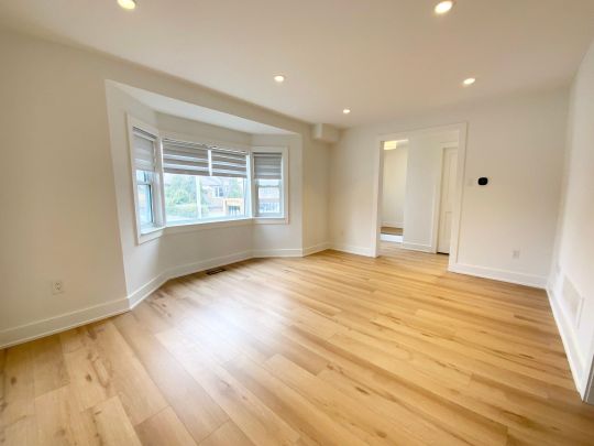 For Lease - 94 West 32nd Street Unit# Main & Second Floor, Hamilton, Ontario - Photo 1