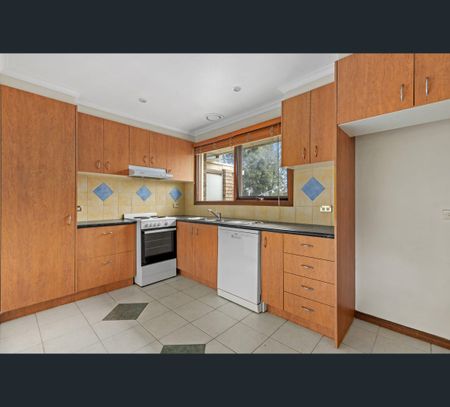 3/3 Braeside Avenue, Ringwood East, Vic 3135 - Photo 4