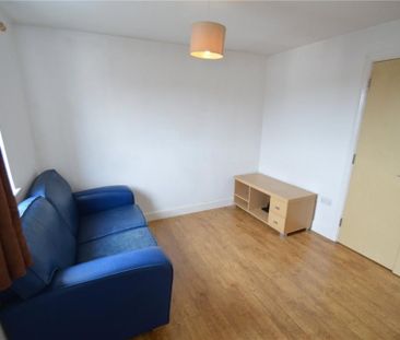 2 Bed Flat, Rickman Drive, B15 - Photo 2