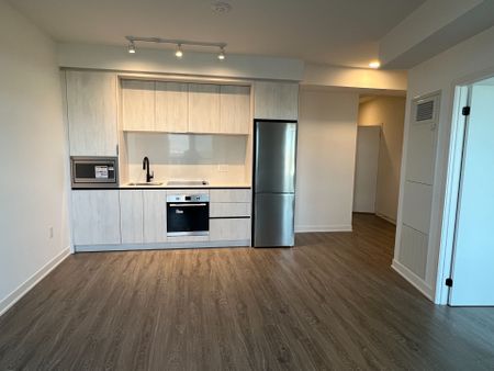 For Lease - 2495 Eglinton Avenue Unit# 1213, Mississauga, Ontario - Photo 5