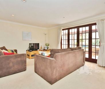 Farnham Road, Guildford, Surrey, GU2 4JN - Photo 1