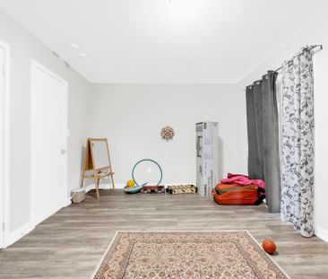 For Lease - 1317 Shevchenko Boulevard, Oakville, Ontario - Photo 6