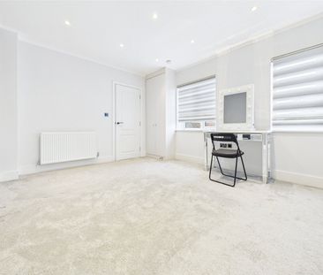 Dudley House, The Grove, Isleworth, Middlesex, TW7 - Photo 3