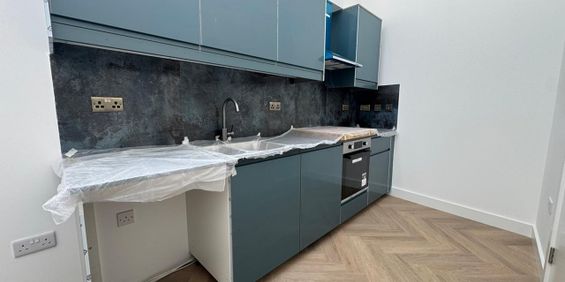 Studio Flat, North End, CR0 - Photo 3