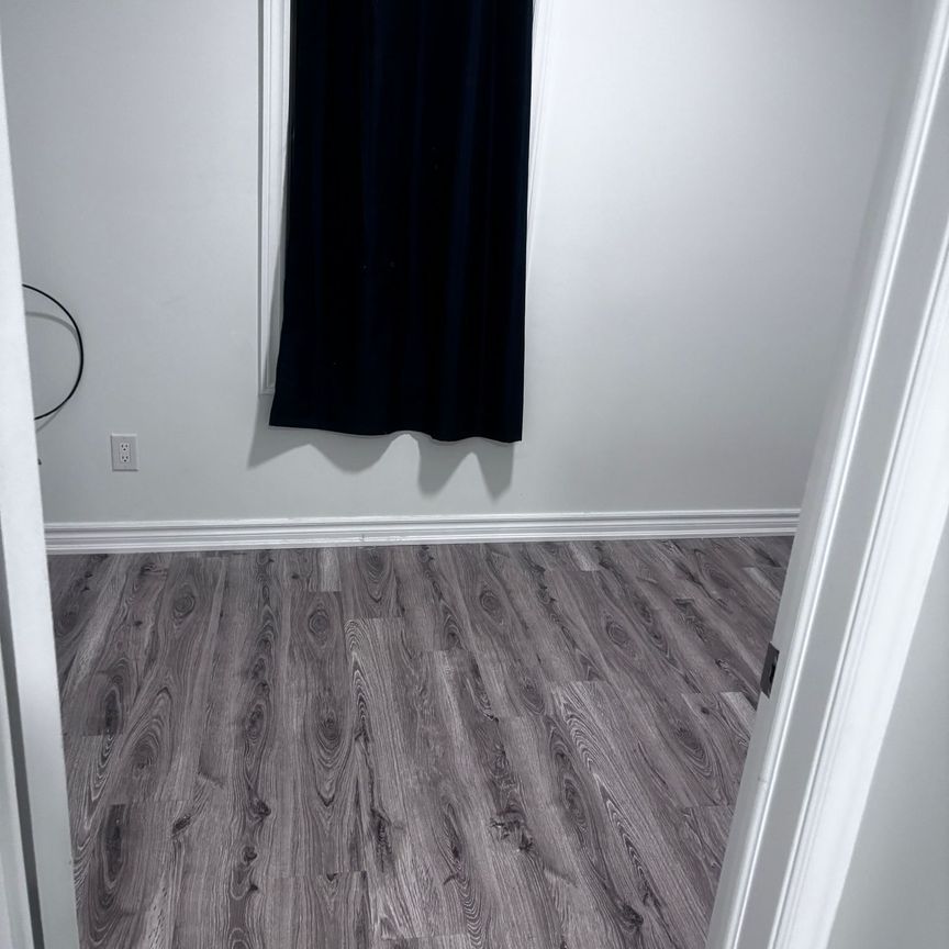 For Lease - 299 Ottawa Street Unit# A, Hamilton, Ontario - Photo 1