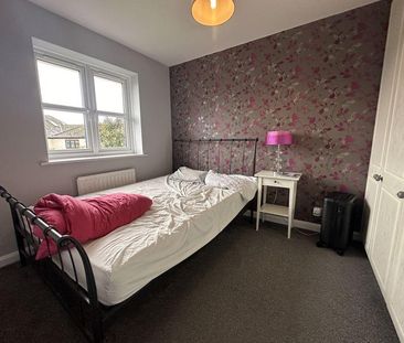 3 bedroom terraced house to rent - Photo 5