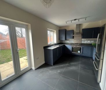 Wellington Avenue, Stratford-upon-Avon, CV37 - Photo 5