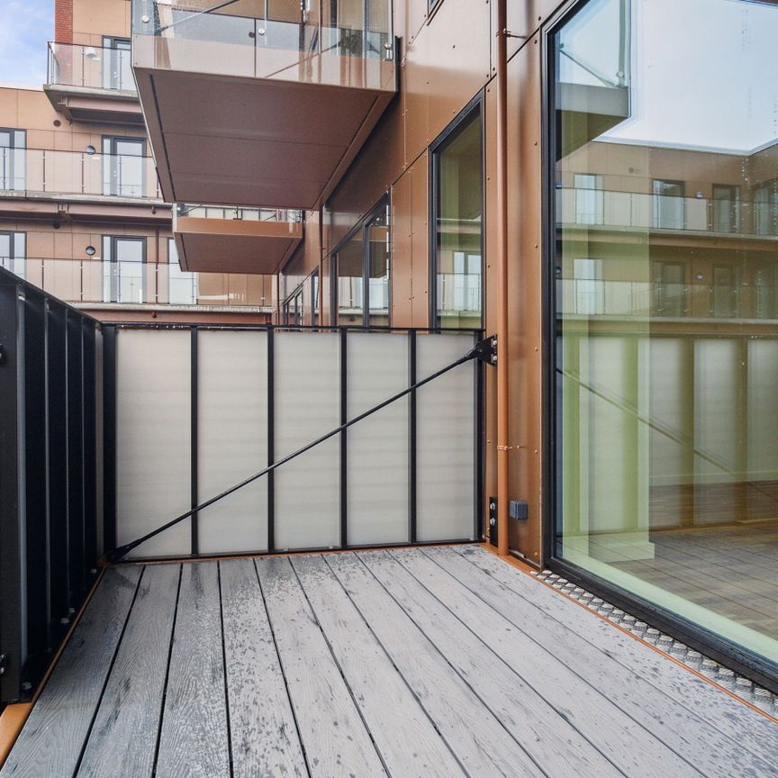 2-værelses lejlighed på 76 m2 med egen altan, god planløsning og flot udsigt! - Foto 1