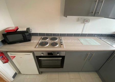 Gibbins Road, Selly Oak - Photo 2