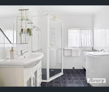 11 Brighton Street, Arcadia Vale, NSW 2283 - Photo 6
