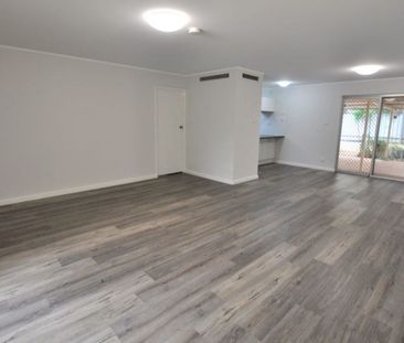 COOKE POINT SPLENDOUR - Well Maintained 4x1 Home - Photo 1