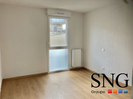 T3 AVEC BALCON ET PARKING - Photo 5