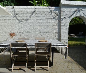 Karaktervolle woning met grote tuin in Bellegem - Foto 2