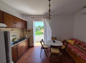Studio/Γκαρσονιέρα για ενοικίαση - Στύρα, - Φωτογραφία 4