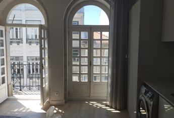 Apartamento T1 com Varanda no Centro do Porto