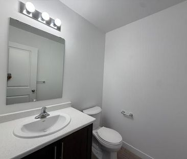 For Lease - 24 Oak Forest Common, Cambridge, Ontario - Photo 6