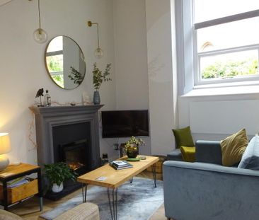 10 Rossmore Apartments, 48 Rossmore Drive, Belfast, BT7 3LA - Photo 1