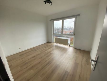 Appartement te huur - Foto 3