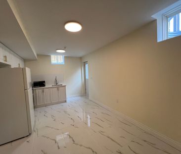 For Lease - 447 Grindstone Trail Unit# Bsmt, Oakville, Ontario - Photo 3