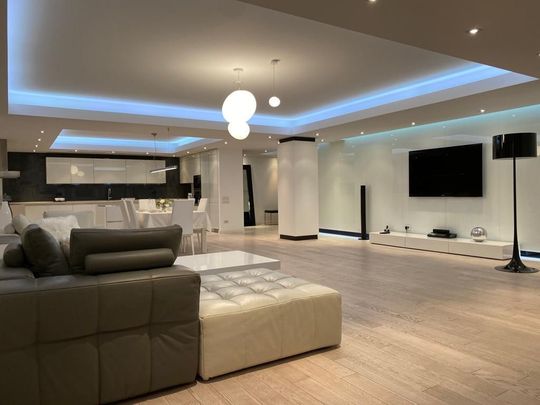 APARTAMENT TIP PENTHOUSE DE INCHIRIAT | HERASTRAU - Photo 1