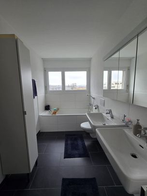 3.5 Zimmer, 89 m², 2. Stock - Photo 1