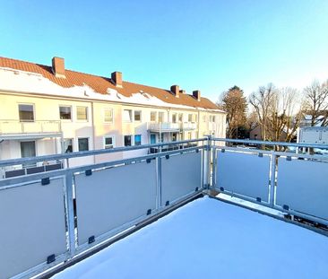 Kernsaniert! 3-Zimmer-Wohnung mit Balkon - Photo 4