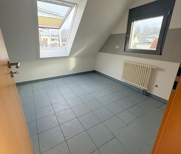 Charmante Dachgeschosswohnung im Herzen von Gernsbach - Photo 1