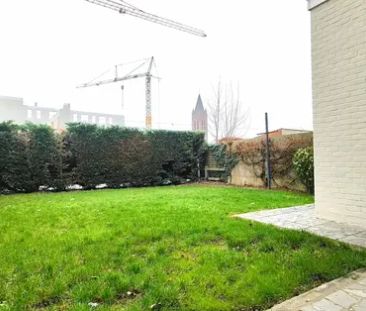 Ruim appartement in Avelgem, waar stijl en functionaliteit s - Photo 3