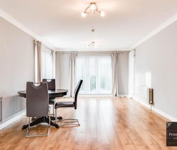10 Clarence House, Upritchard Court, Bangor, BT19 7AR - Photo 2