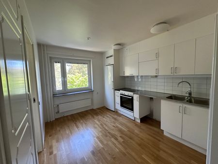 Karlavagnsgatan 8 -4rok(lgh 8401) - Photo 4