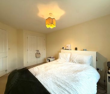 Constantine House, New North Road - Photo 4