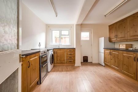 102 Melrose Street, Belfast, BT9 7DQ - Photo 3