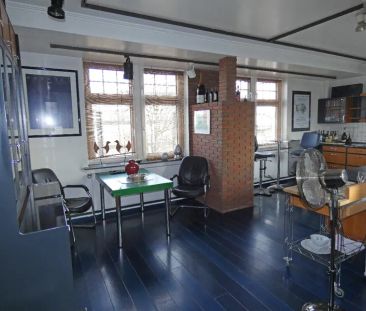 NEU: Ein Traum für Dachgeschossliebhaber direkt im Zentrum von Wies... - Photo 1