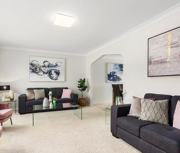 Distinguished Estate-like Design House with Monthly Pool Maintenance - Photo 6