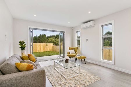 4 Bedroom Townhouse, Pine Harbour - Photo 5