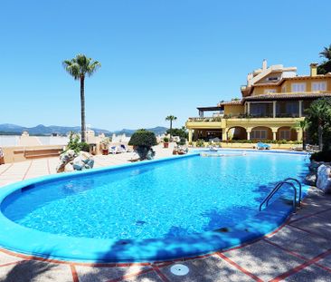 Elegant apartment with stunning sea views in Nova Santa Ponsa - Photo 6
