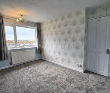 3 bedroom semi-detached house to rent - Photo 4