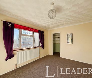 2 bedroom end of terrace to rent Great Brays - Photo 4