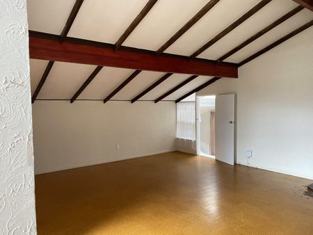 27 Royal Arch Place, Rosehill - Photo 3